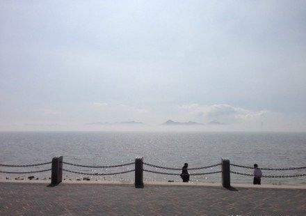  「海市蜃楼」老照片:广东深圳罕见的海市蜃楼现场，全程被拍摄记