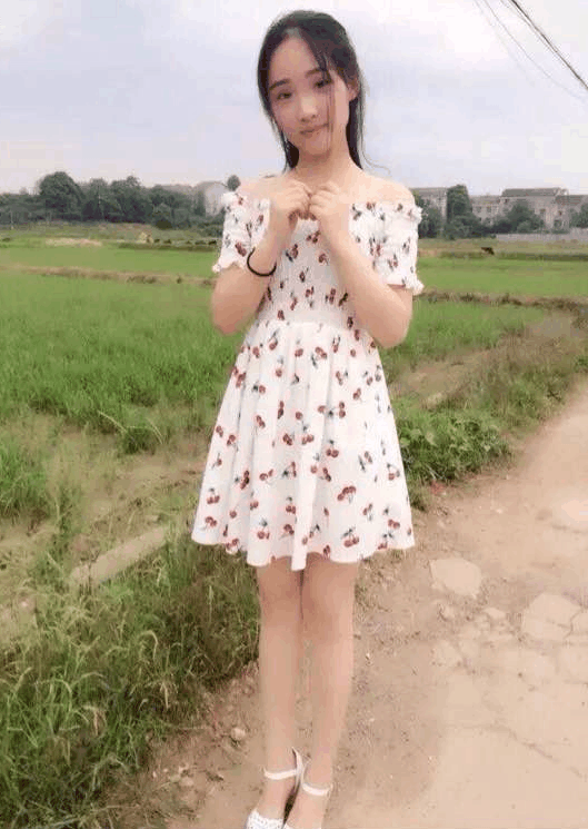 看看农村的姑娘，一点都不比城里差，好想回农村