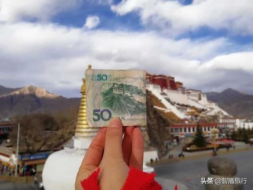 西藏药王山，游客都来这里打卡，你也是吗？