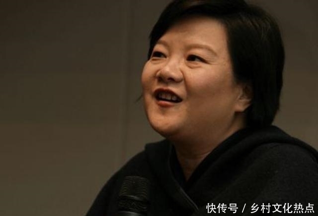  洪晃是一：出身名媛，现任CEO的她婚姻坎坷，与陈凯歌生活多年终被弃