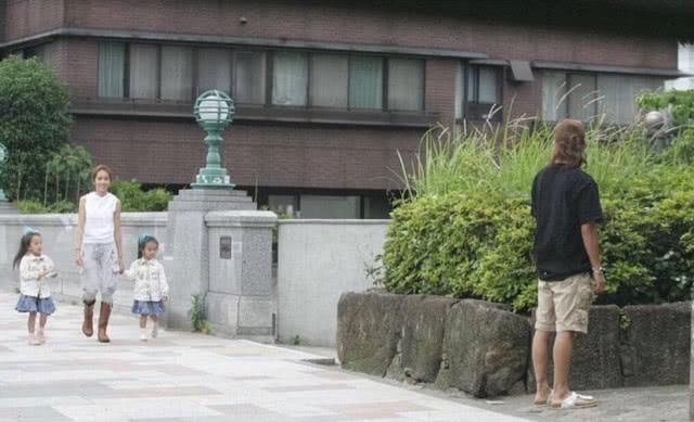 「照片」木村拓哉两女儿更多小时候照片曝光 辣妈工藤静香超风情
