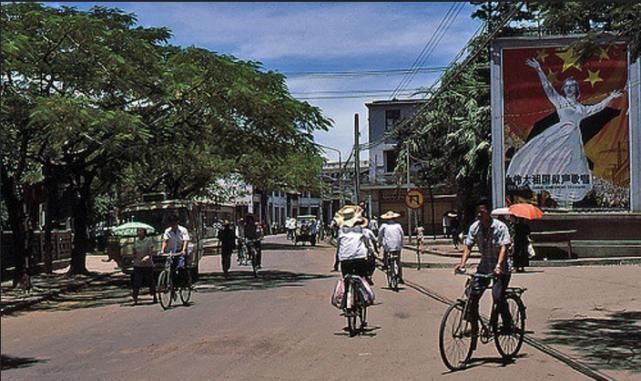  「几十年」1980年从香港到深圳 那真的是两个世界 反差好大