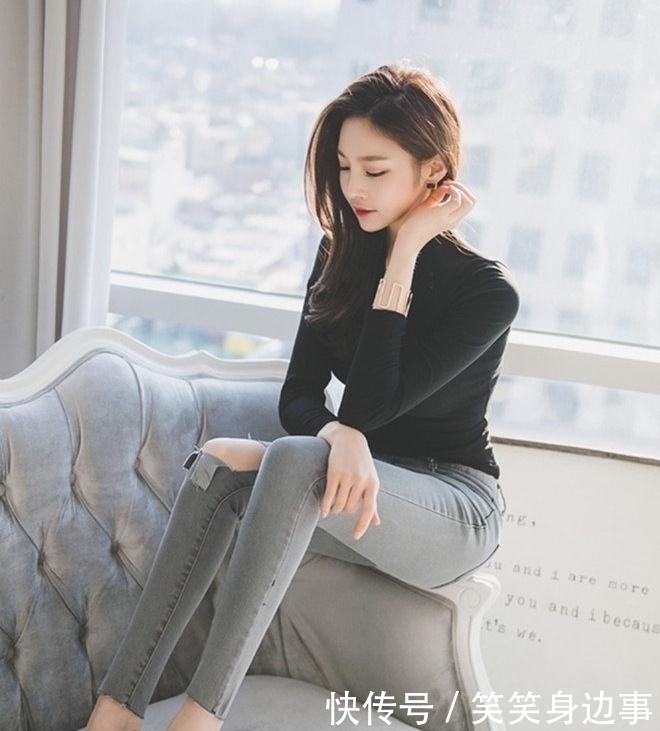 #味儿#牛仔裤展现女性的自信穿搭,让你身姿妙曼显温柔女人味儿