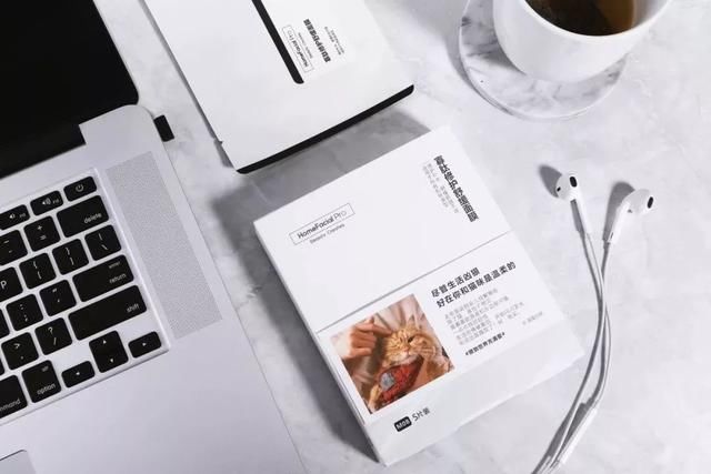 满脸痘怎么见人?用了这个去痘不留印的神器,我把200块的遮瑕都