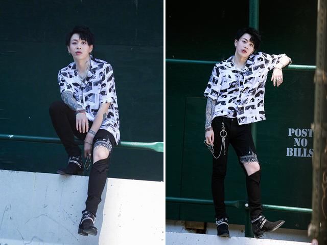 杨文昊不只会跳更会穿，t恤配长裤前卫十足，连袜子都满是细节