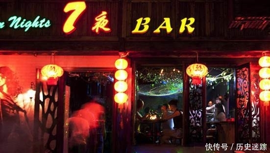 这个地方不属于中国，却说中国话，用人民币，还用国内手机卡！