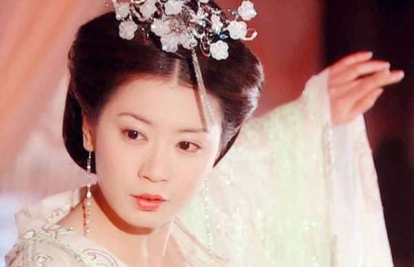  #垫底#70后最美的五大女星：赵薇垫底，贾静雯第三，第一当之无愧