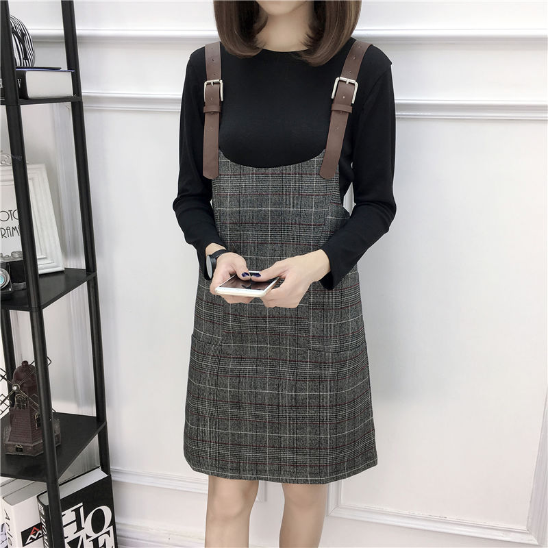 试一试A字娃娃裙，凉快不沾身，勾勒性感婀娜好身姿