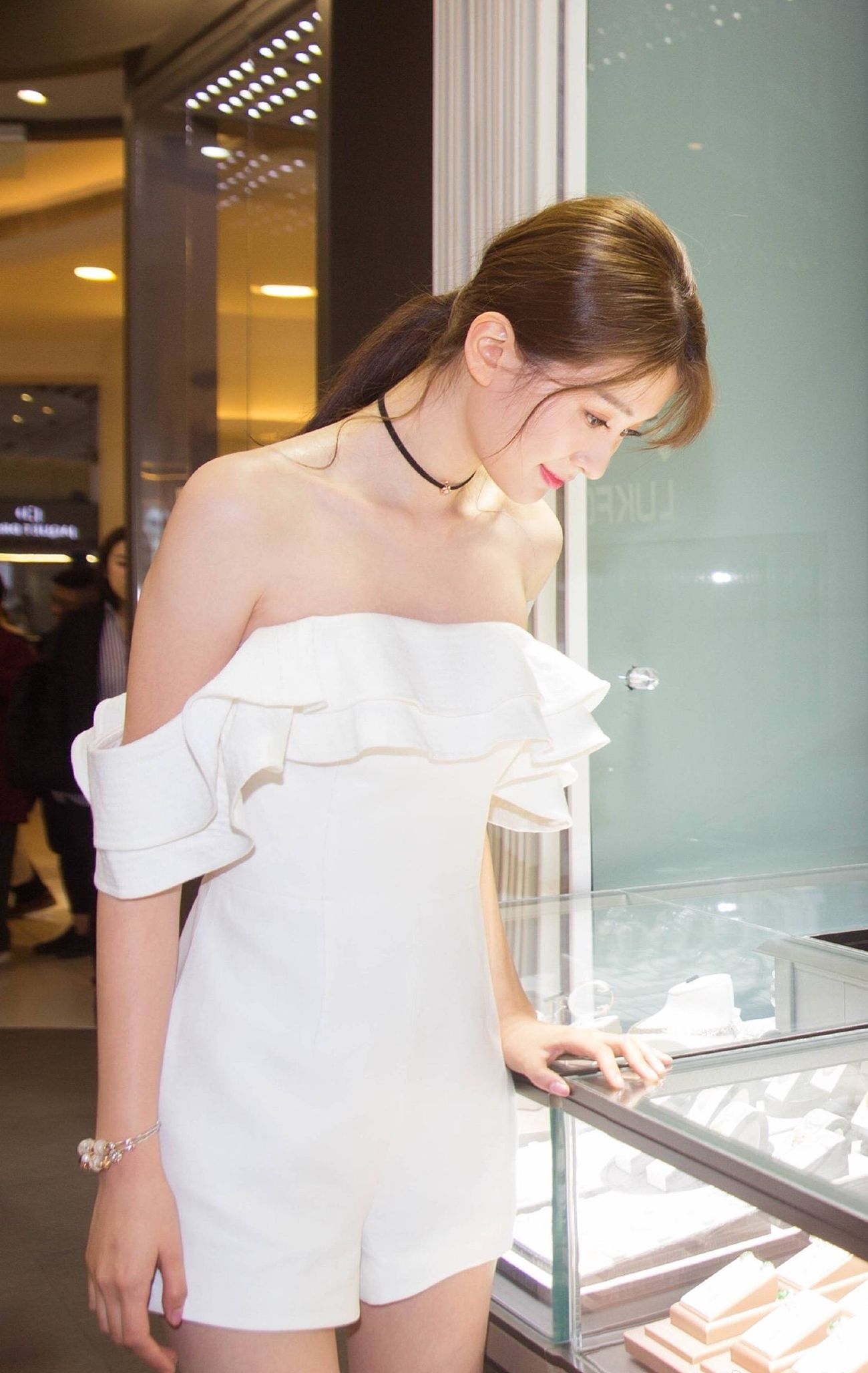 乔欣如此完美的长腿,让所有女星羡慕,却差点被牛仔短裤给毁了