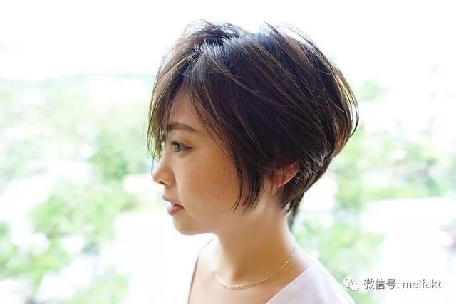 简约短发，这个秋天就这么剪了