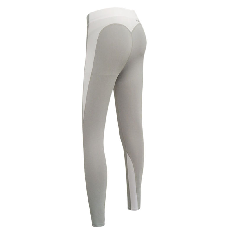 爱锻炼的女生看过来，在家锻炼要有一身健身房的装备，酷