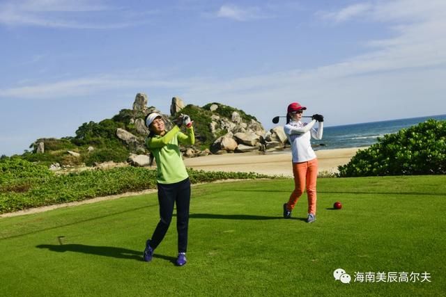 东南亚四国高尔夫媒体考察团来万宁考察 提升海南高尔夫旅游知名