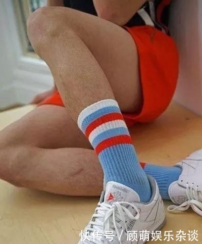  「单品」让人欲罢不能的彩色单品，你穿对了吗？