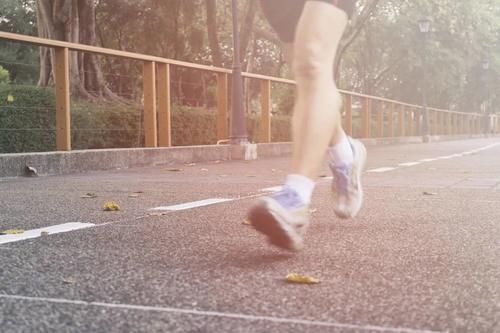  「好处」跑步会粗小腿吗？长期慢跑的人，至少会收获这几个好处