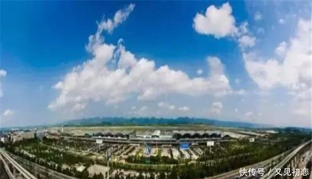 重庆第一机场，前后耗资400多亿改建，如今成全球最佳