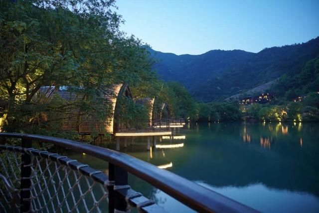 富春江船屋 · 浙江杭州