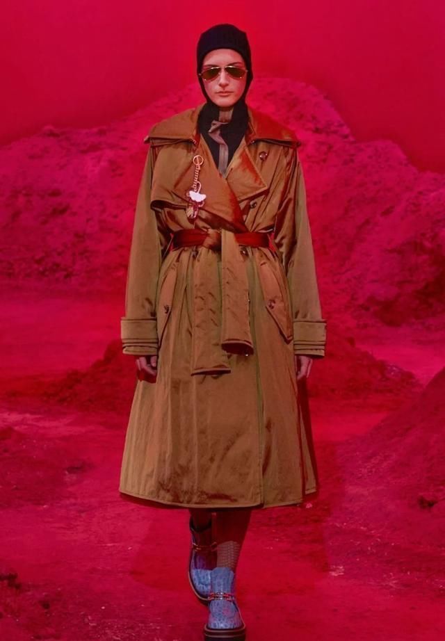 设计师@2020秋冬 Genius 系列：多个天才设计师的合作系列，MONCLER