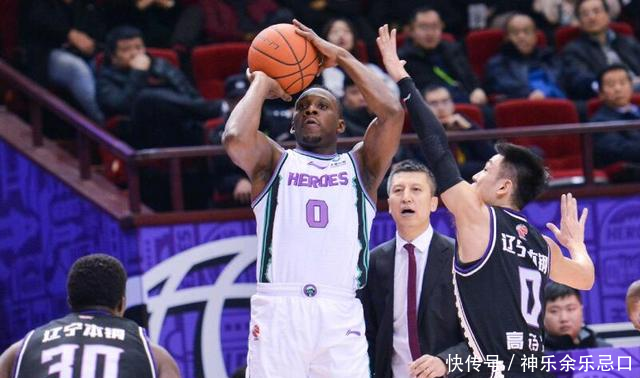 杀入前四意外吗?CBA传奇外援乃功勋主帅冲击