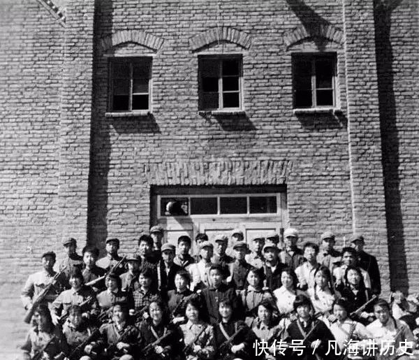  #下乡#知青下乡老照片，记录了一个波澜壮阔的年代