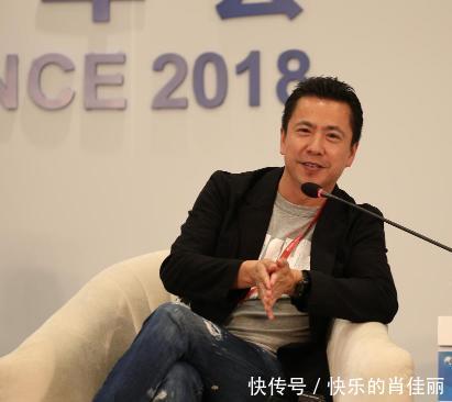 暗自支持袁立? 地产大佬潘石屹发了一张照片,