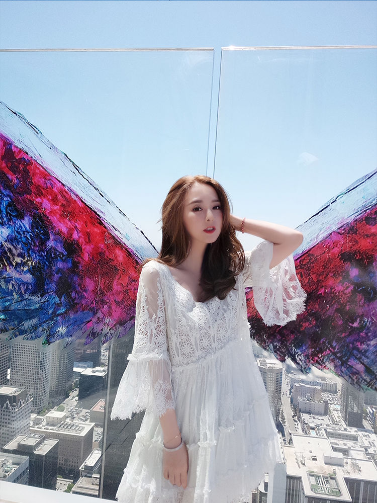 交际场合要靓一点,看看下图夜店连衣裙,高贵气质女神不用装