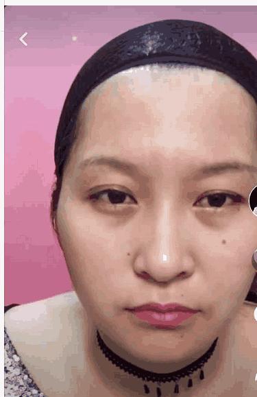 抖音上这个小姐姐火了, 妆前大妈妆后秒变小萝莉, 网友: 神奇!