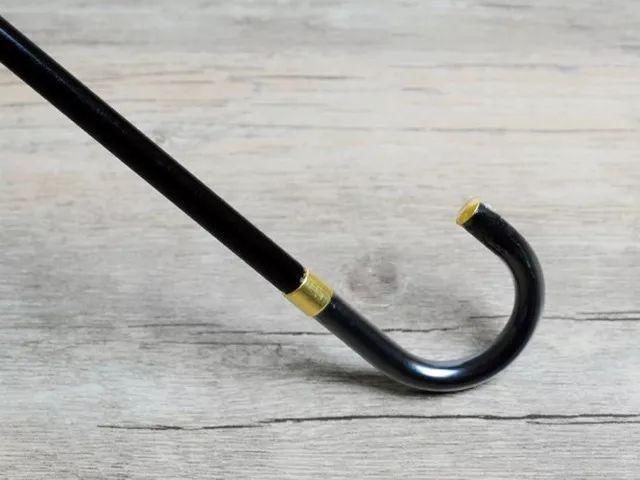 真男人，敢于打太阳伞