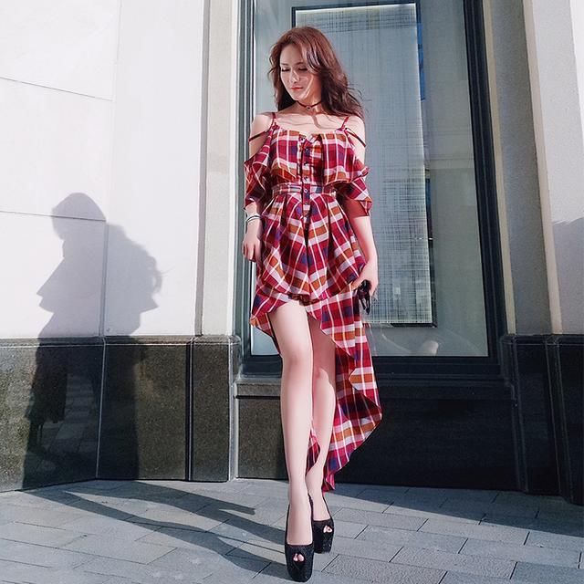 28岁的我都不穿什么仙女裙，修身包臀裙更显成熟韵味