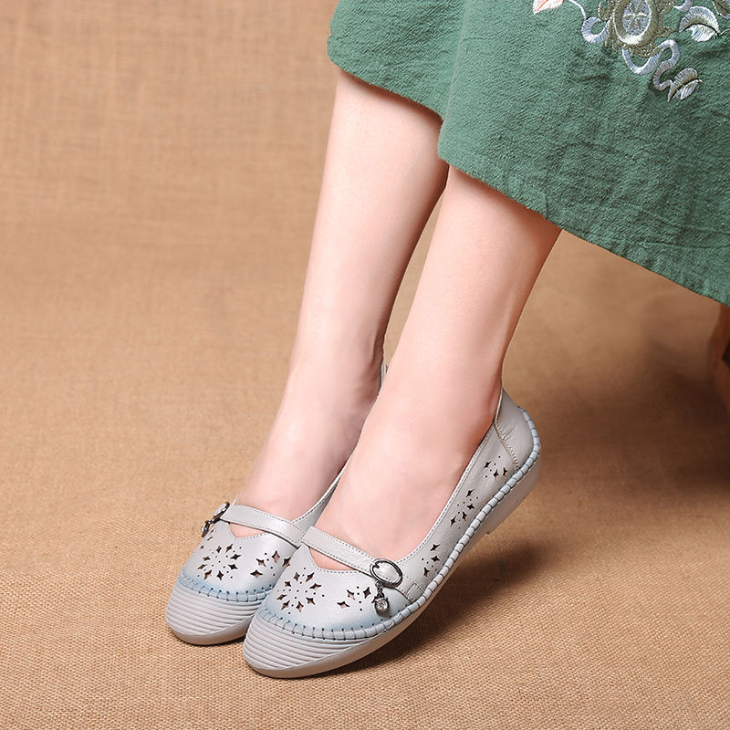 妈妈“玉足”乐翻了天，镂空设计的呼吸鞋，穿上瞬间热脚丫爽爆了