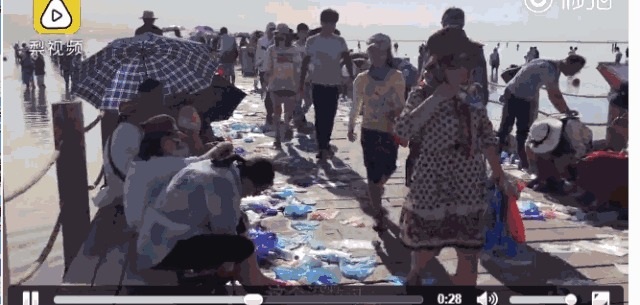 你朋友圈的照片有多美,背后的真相就有多丑陋!