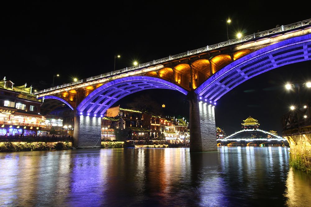 世界性价比最高旅游十佳城市，湖南上榜！网友：厉害了我的国！