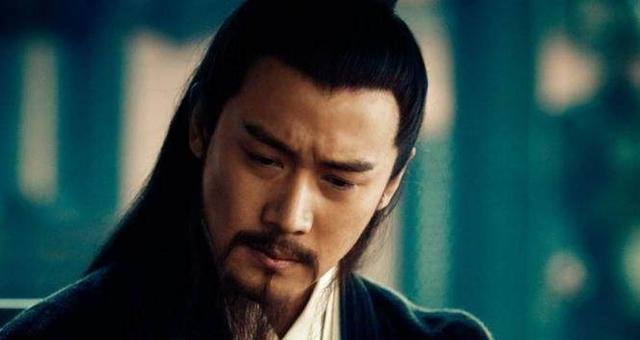 『投降』诸葛亮赞他才华如庞统,刘备连忙重用,却埋下了关羽被杀的祸根