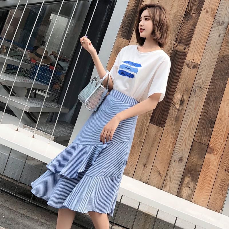 还有一种裙叫鱼尾裙，让你轻松穿出s型，搭高跟鞋显高显瘦美爆了