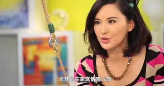 黄晓明出事了？莫小棋神一般的预言，网友：真服了！