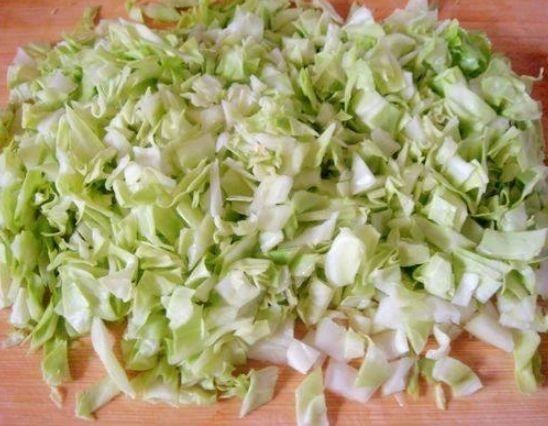  「虾皮粉」卷心菜炒蛋加点这一调味料，提味儿又补钙，一次吃一大盘都不腻味