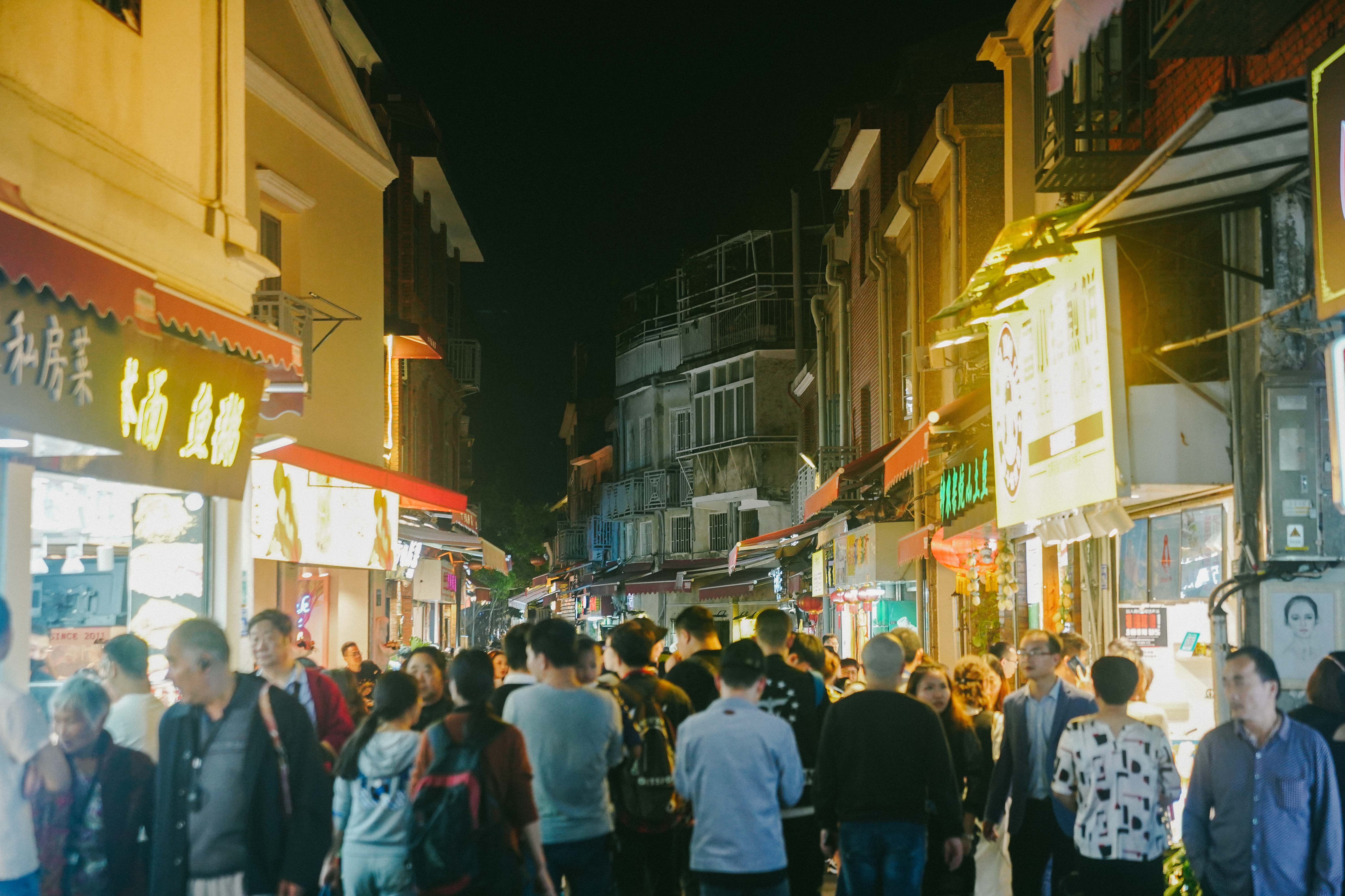  【沃尔沃X旅行家】全厦门最潮英迪格酒店，带你发现厦门另一面