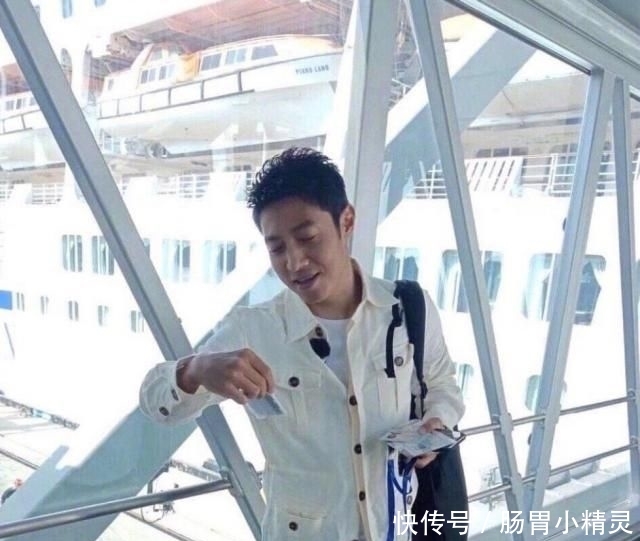  「没错」《明星大侦探》终于要更新了，没错，就是那些老观众们期待的嘉宾