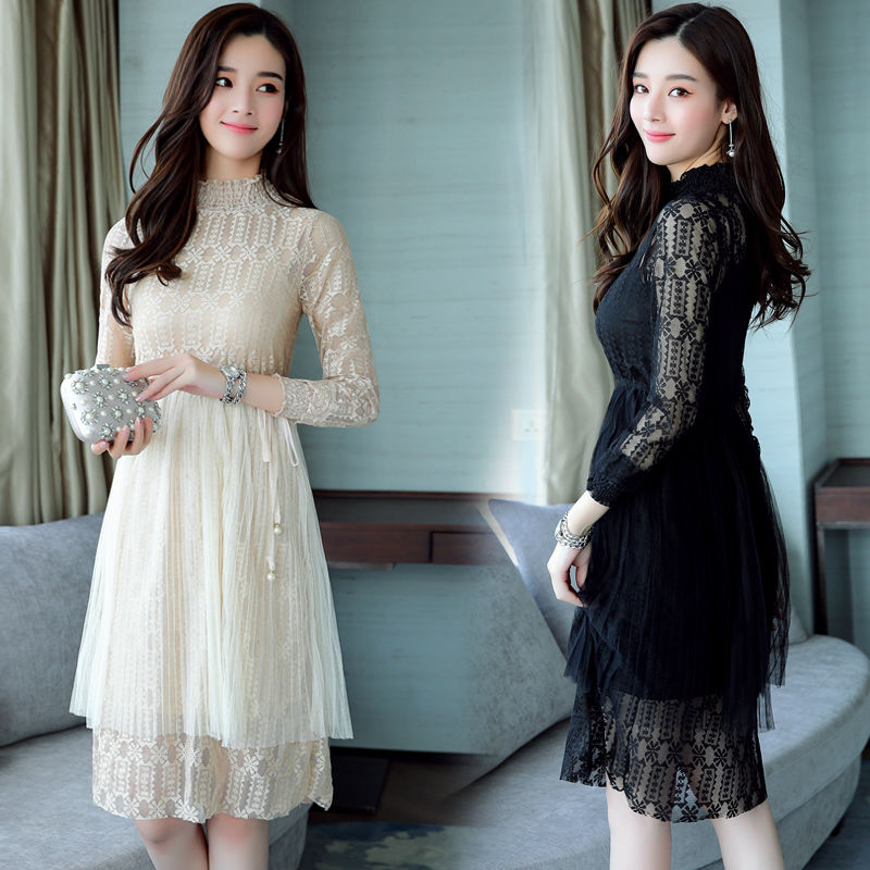 女人越开越大胆了，秋季裹胸搭配连衣裙+高跟鞋，十个男人就个迷