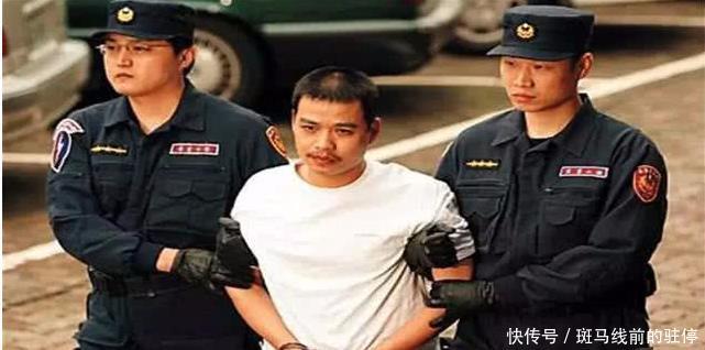 他到国外训练,娇妻被黑老大霸占,回国后他手持