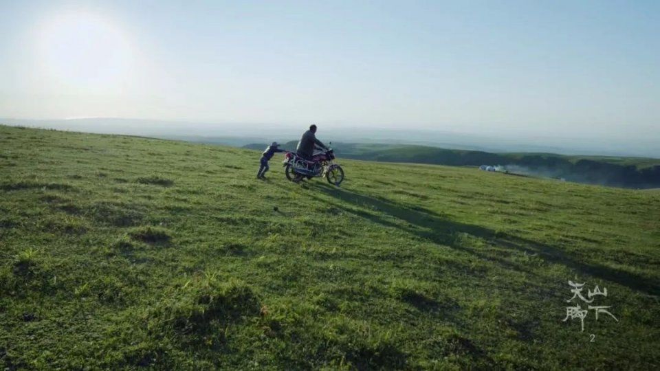 一遇新疆误终身，从此天堂是路人