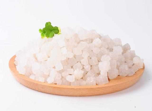 不管男女生，脸上出现3迹象，说明被螨虫缠上，3招把螨虫一窝端