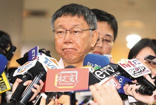 民调领先蔡英文2%?柯文哲:这是引诱我出来选而已