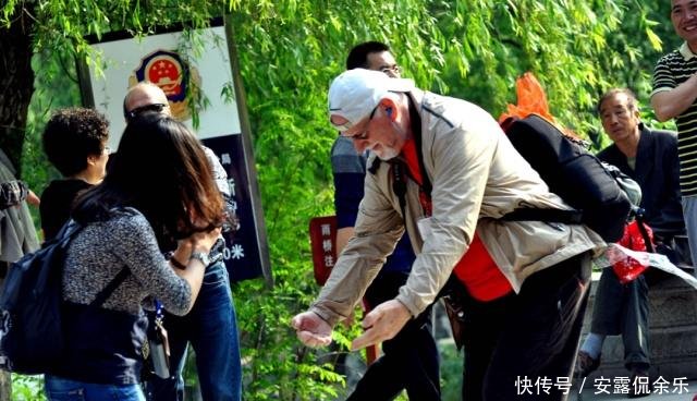 中国不断壮大，国内景区的国外游客却逐渐减少，美国游客说出原因