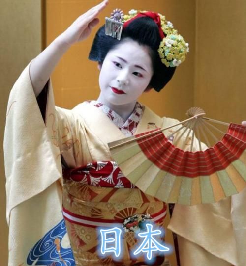  【睡觉】各国“化妆”差距有多大？印度，美国没啥，看到日本：还敢睡觉吗？