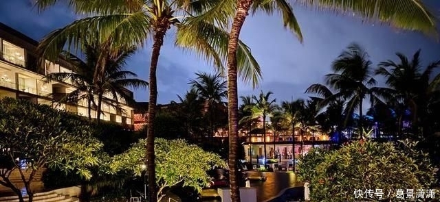 那一刻:在600多平的别墅房睡一晚是啥感觉?推开门那一刻就知道没白来