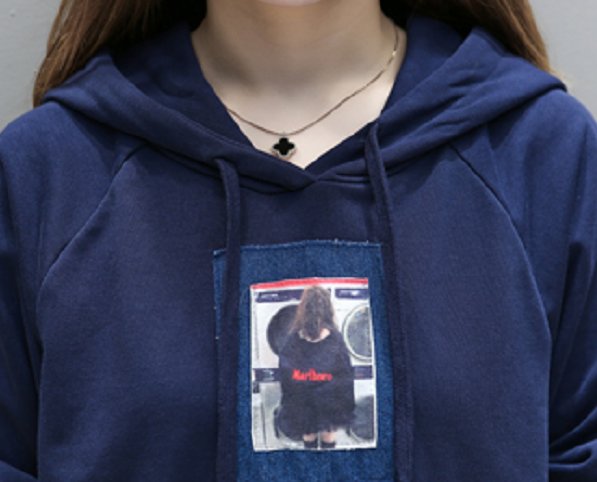 瞧瞧，我这老妈哪里像56了，穿这“卫衣裙”，显嫩15岁不止