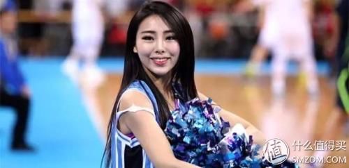 【好物分享】 篇十七:带文胸的百搭小背心，陪你出街凹造型