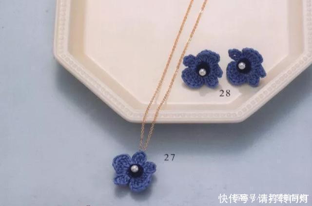  『饰品』一根细线钩织出来的蕾丝饰品，精巧细致，专门俘获少女心，附图解