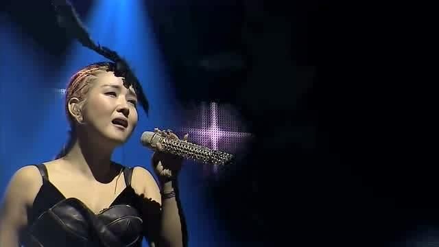 何洁时隔八个月再谈离婚，为什么？何洁：说我炒作新歌，我认了！