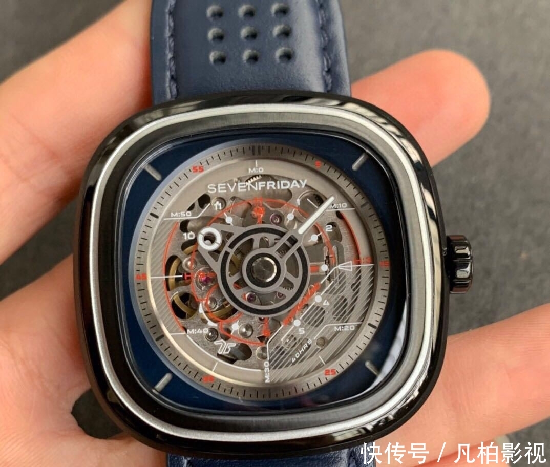 「融合」七个星期五全新轻量级T系列,融合了透明镂空平面设计等元素的腕